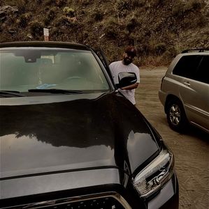 Meet your Posher, Navor